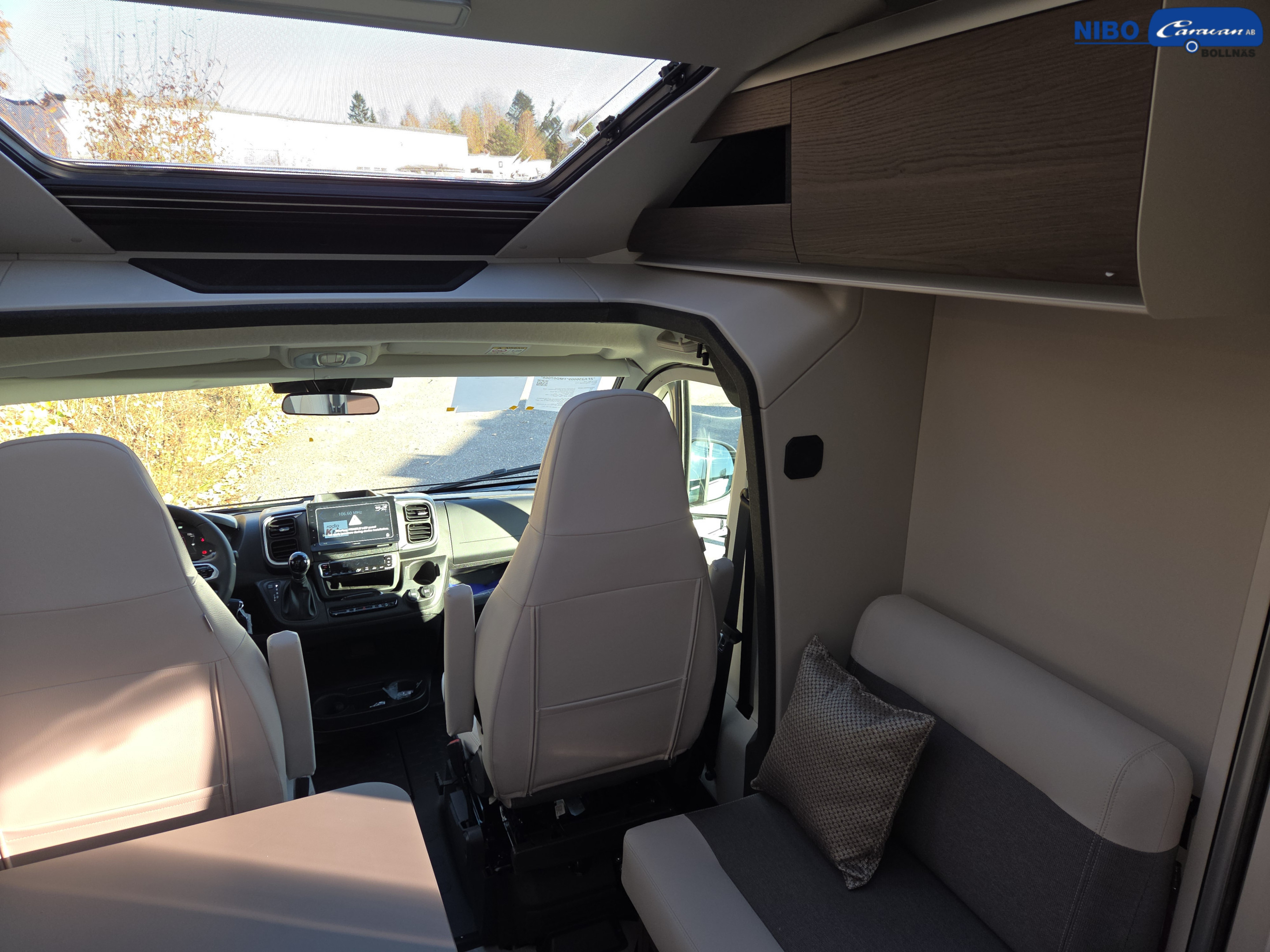 Adria CORAL SUPREME 670 SL - Fiat MultiJet3 180HP (131 kW) HD 44H - Adria